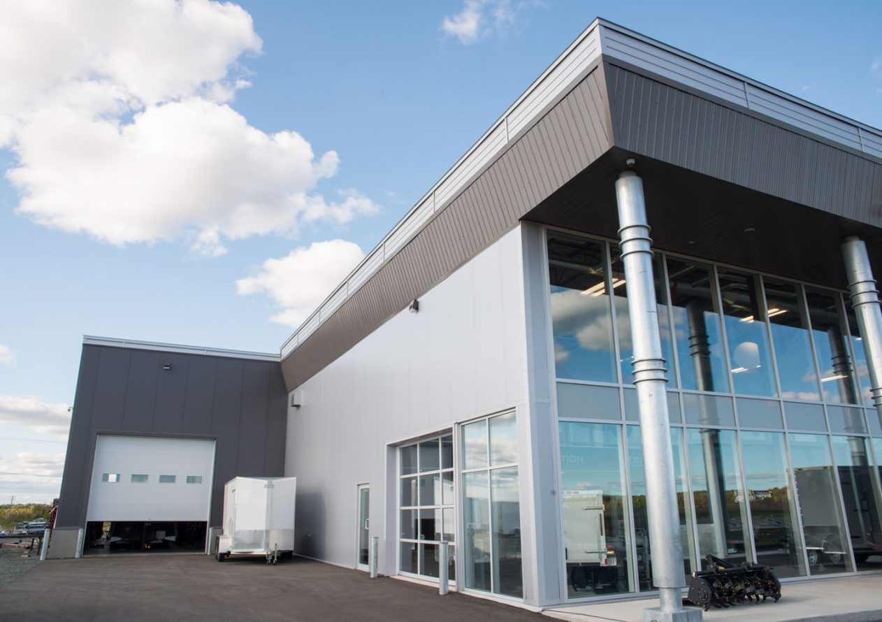 INSTALLATION DAMA Panneaux exterieurs projet Remorquages ProMax