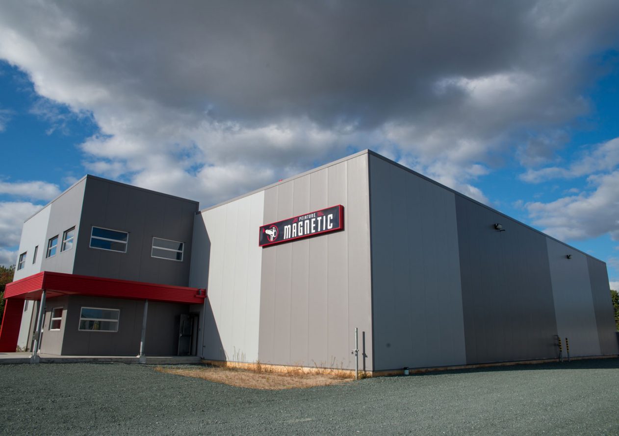 INSTALLATION DAMA Panneaux extérieurs projet peinture magnetic