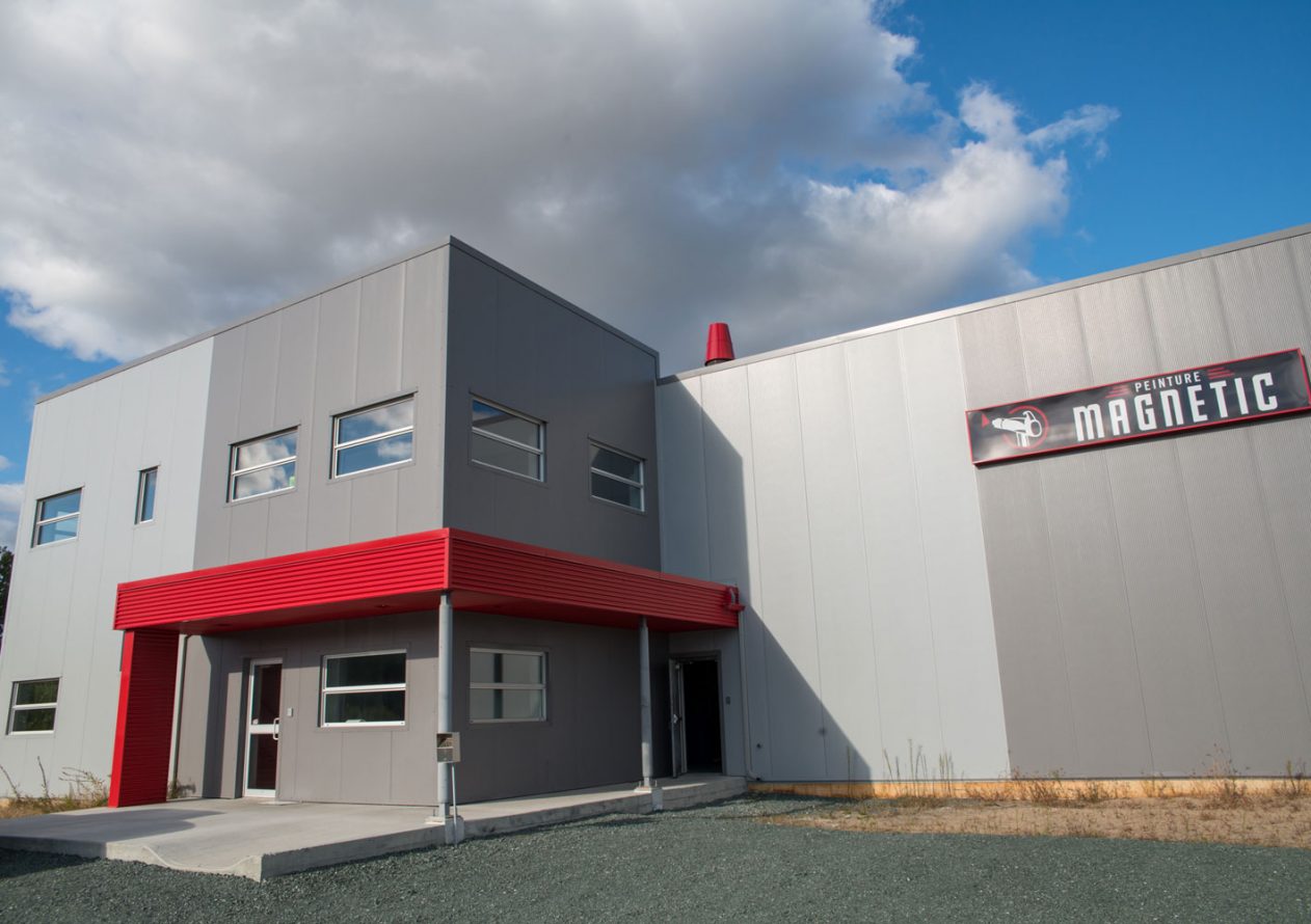 INSTALLATION DAMA Panneaux extérieurs projet peinture magnetic