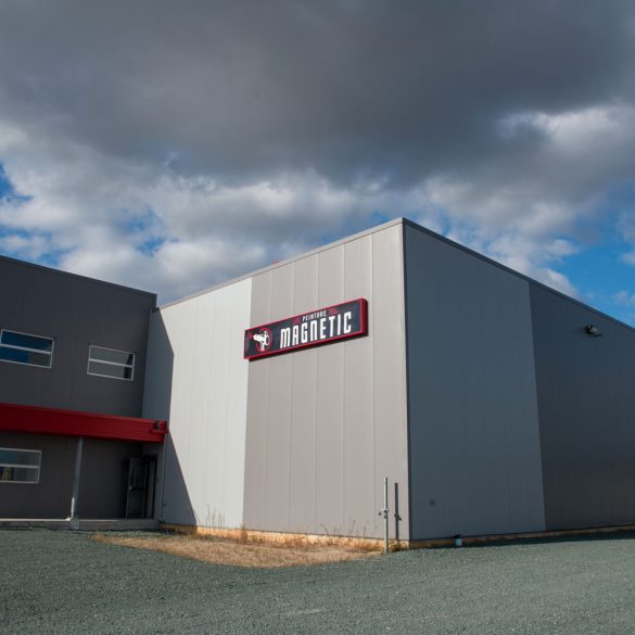 INSTALLATION DAMA Panneaux extérieurs projet peinture magnetic